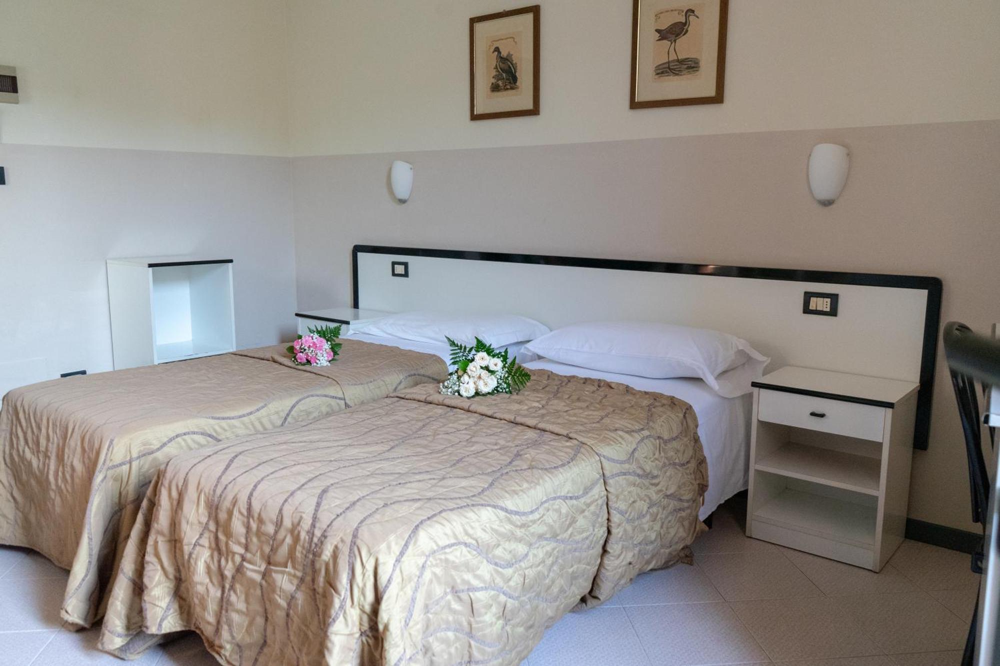 Hotel Italia Porretta Terme Extérieur photo
